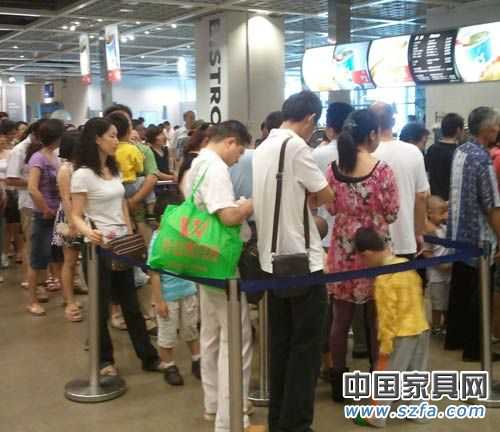 2011“五一”家具市場是今非昔比OR非同尋常 2011“五一”家具市場是今非昔比OR非同尋常