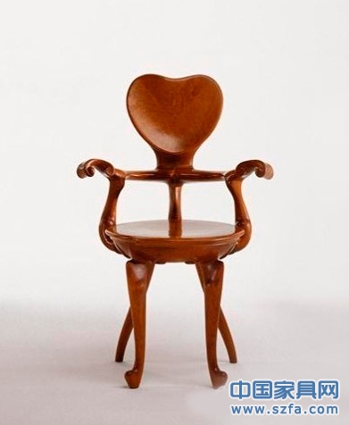 天才家具設計師經典之作 走進炫酷的超現實世界 天才家具設計師經典之作 走進炫酷的超現實世界