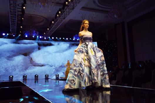 突破，不止一次！---顧家布藝2017新品發布暨全國事業伙伴財富大會成功召開！,突破,不止一次！---顧家布藝2017新品發布暨全國事業伙伴財富大會成功召開！