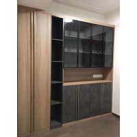 定制衣柜、鞋柜、酒柜、書柜、榻榻米